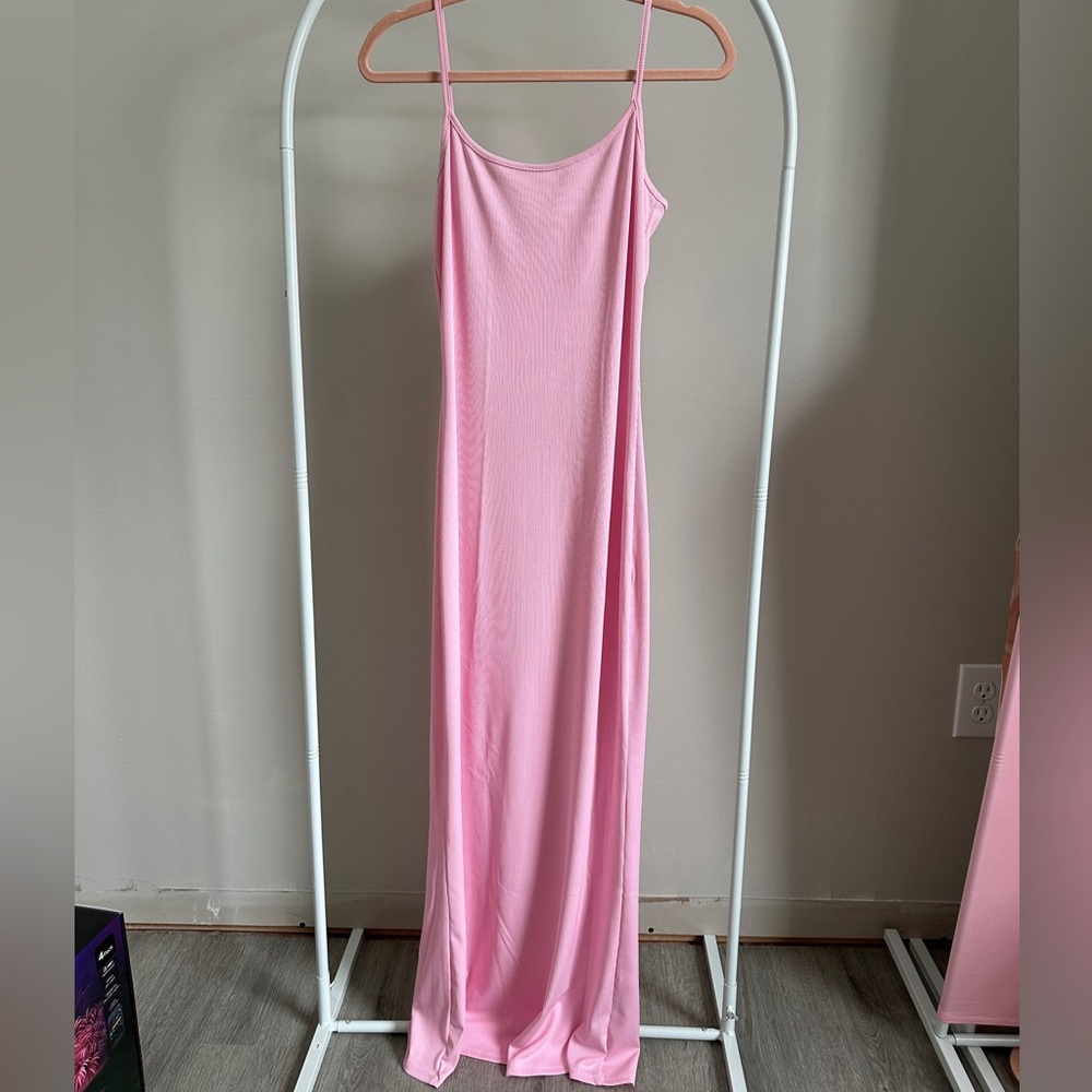 Pink ribbed Dress